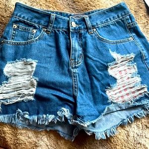 Vintage Tommy Shorts ❤️